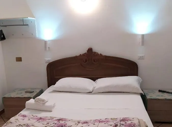 Fanti Homes * Roma
